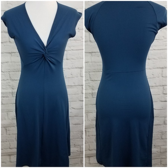 Patagonia Dresses & Skirts - Patagonia Twist Front Dress Blue Cap Sleeves Sm
